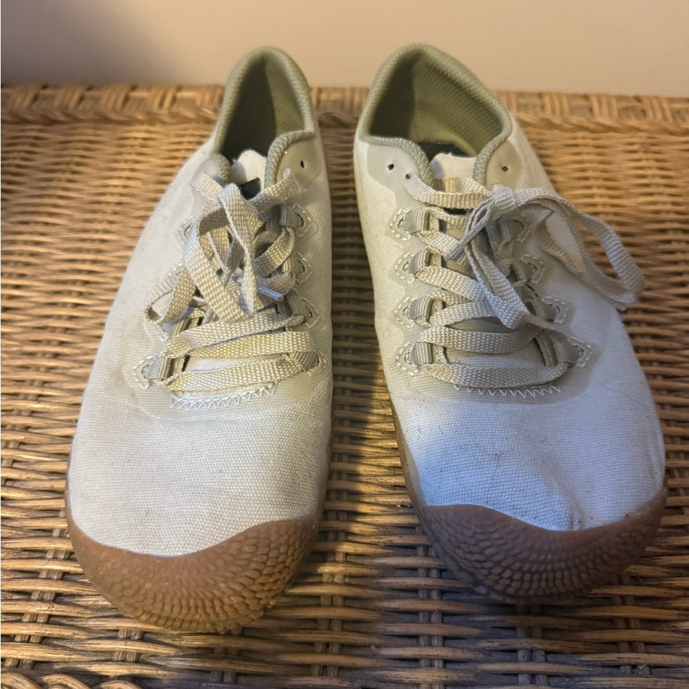 Merrell Women's Sneakers in White and Tan